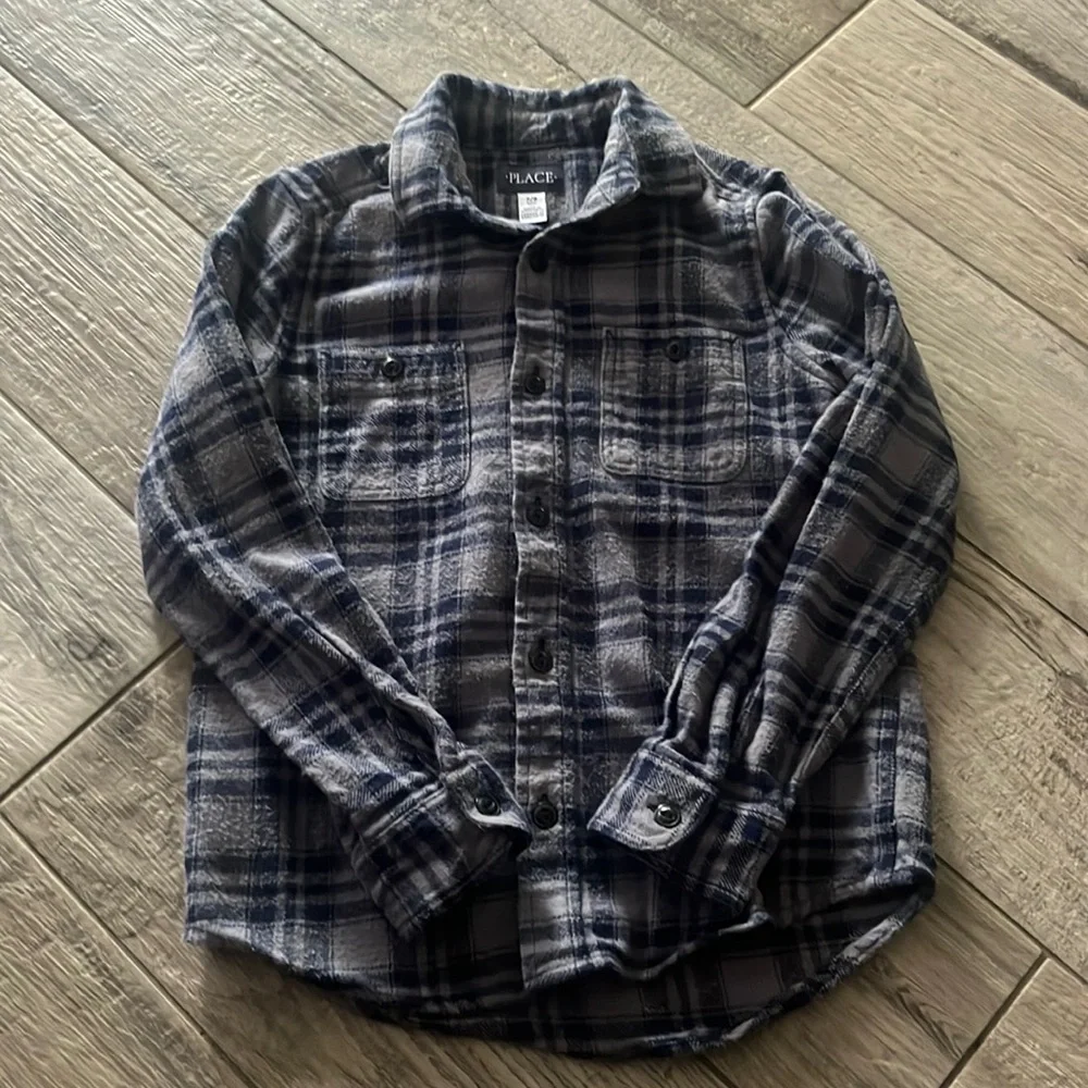EYC The Children’s Place flannel button down shirt, sz 7/8